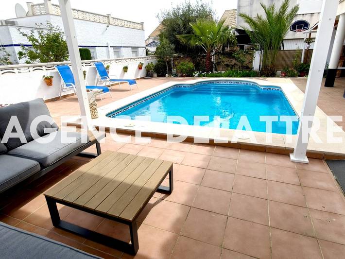 Casa para 12 personas, con jardín, Se admiten mascotas en Peñíscola