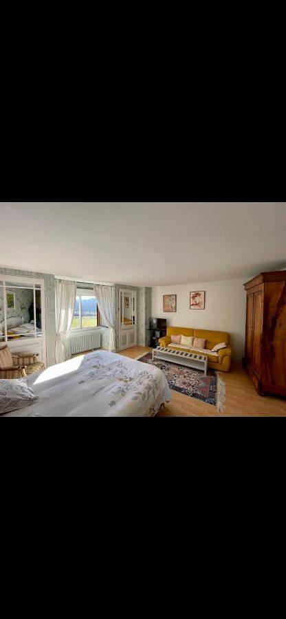 Gîte pour 2 personnes, avec Jardin à Solignac (homonymie)