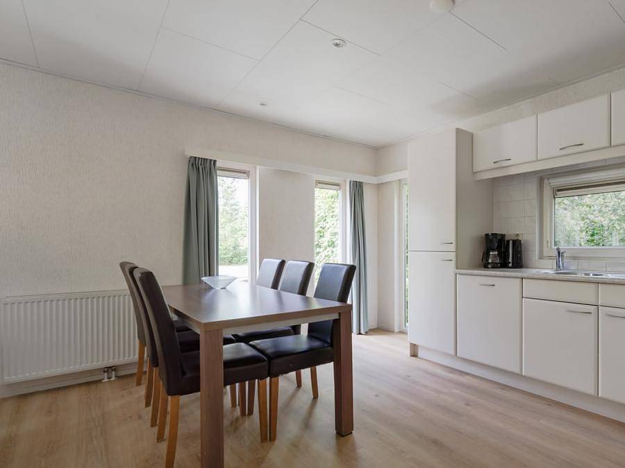 Rcn Vakantiepark De Roggeberg - Chalet 6 personas - Chalet de Grenspoel in Friesland