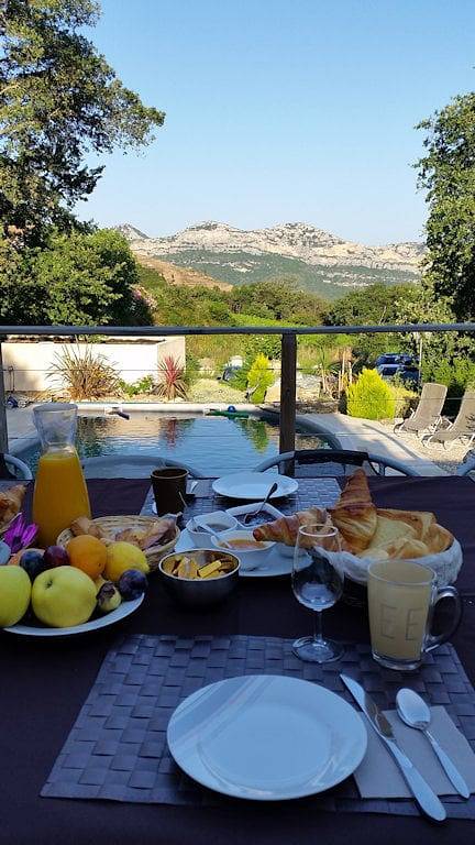 Chambre d’hôte pour 4 personnes, avec piscine et jardin, animaux acceptés en Corse - 4