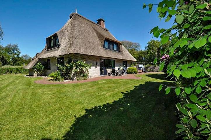 Ferienhaus für 6 Personen, mit Terrasse und Garten sowie Sauna in St. Peter-Ording