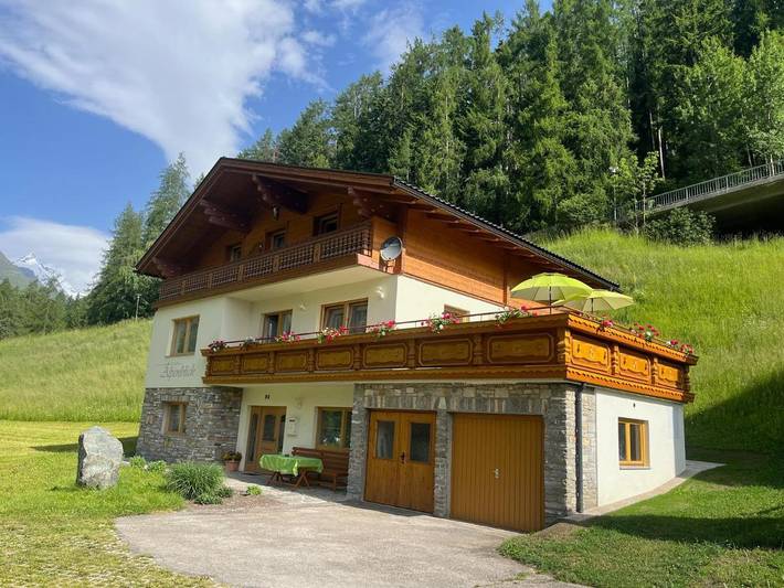Ferienhaus für 10 Personen, mit Balkon und Ausblick in Heiligenblut - 2