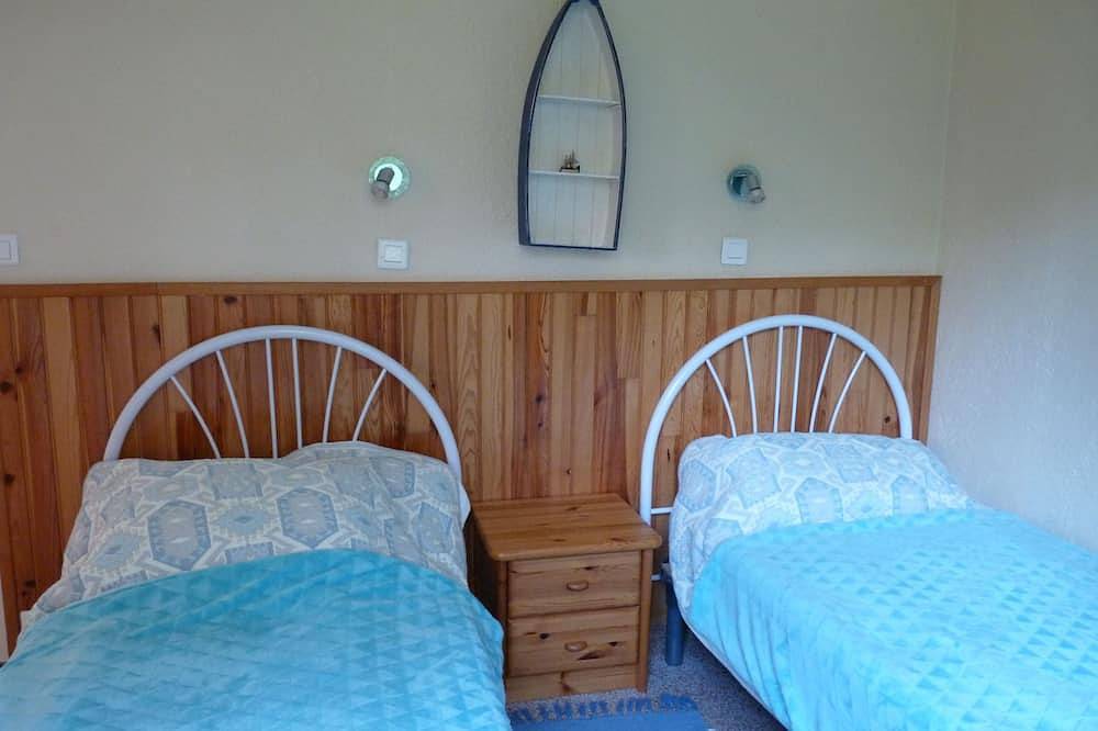 Villa avec terrasse, jardin, garage, dans une impasse calme. in Les Issambres, Roquebrune-sur-Argens