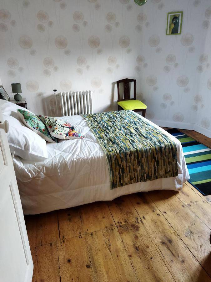 Five-Bedroom House in Domeyrat, Parc Naturel Régional Livradois-Forez