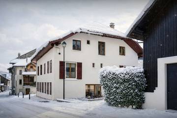 Villa pour 12 Personnes dans Menthon-Saint-Bernard, Région d'Annecy, Photo 2