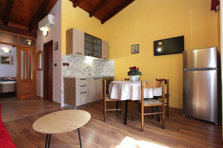 Ferienwohnung für 2 Personen, mit Terrasse in Rovinj