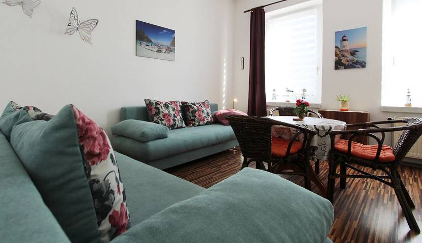 Ferienwohnung für 5 Personen, mit Terrasse und Garten in Kröpelin - 4