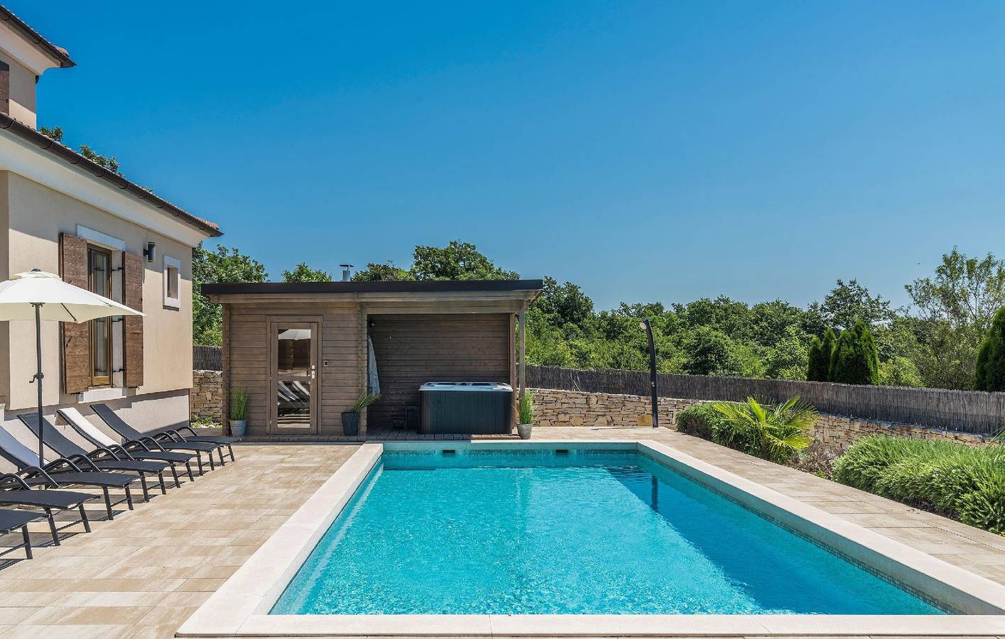 Villa "Villa Dante" avec jacuzzi in Jursici, Svetvinčenat