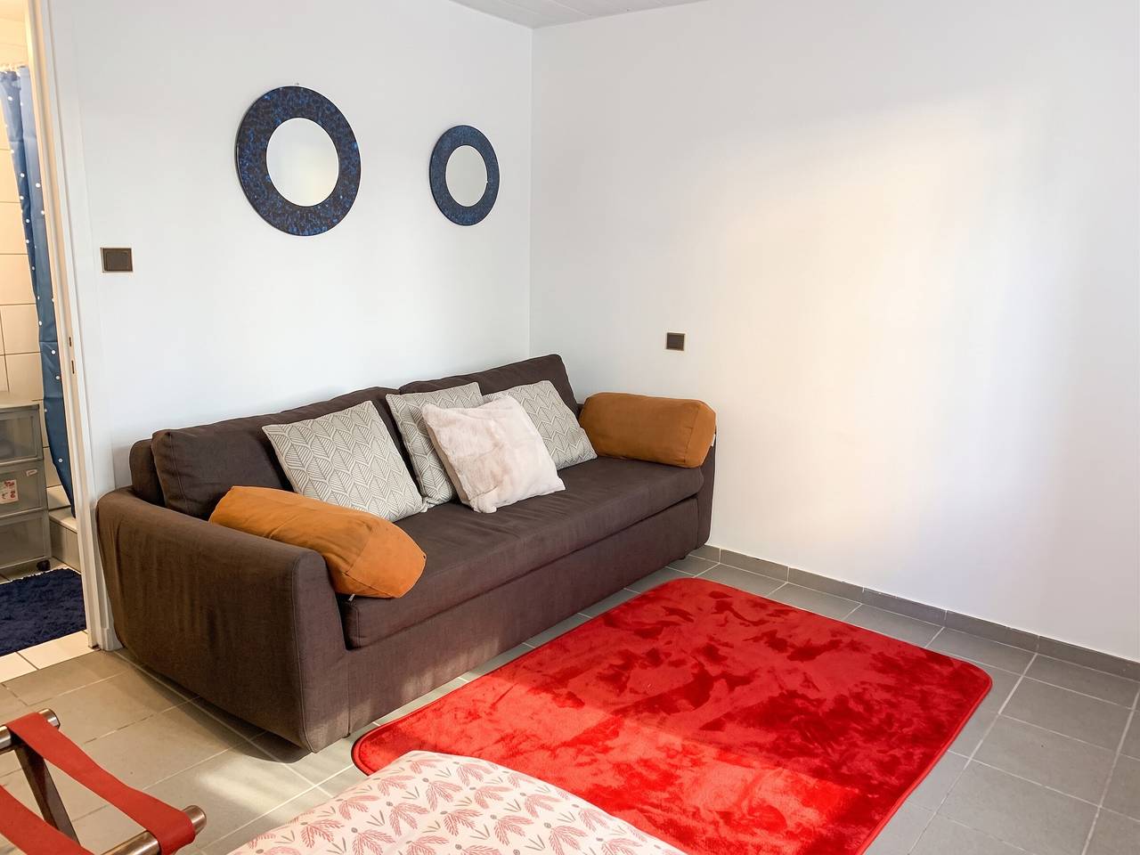 Appartement entier, Appartement cosy à Montmorency avec terrasse | 36 m² in Deuil-la-Barre, Val-d'Oise