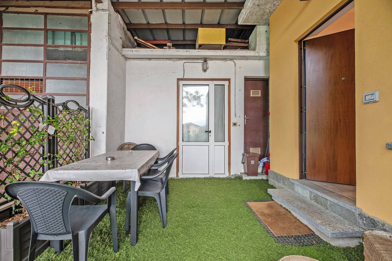 Appartamento intero, Appartamento 'La Casa Di Angio' con Wi-Fi in Lanzo d'Intelvi, Alta Valle Intelvi