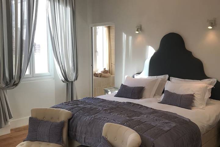 Gîte pour 11 personnes, avec jardin dans Office de Tourisme de Cannes - 2
