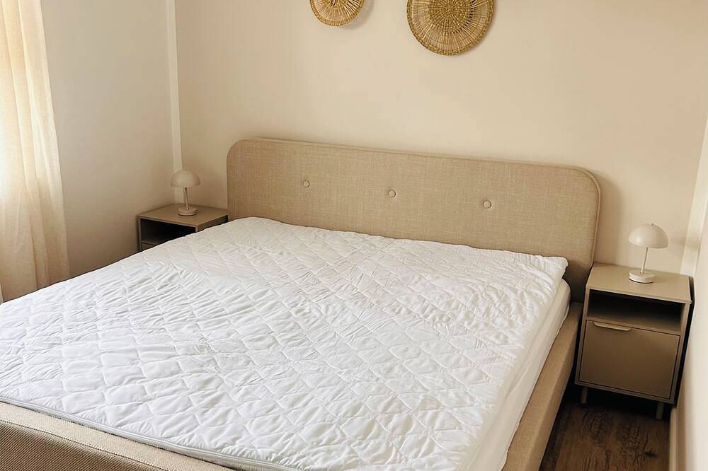 Ganze Wohnung, Ferienhaus Lounis - Wohnung 1 in Bützow, Mecklenburgische Seenplatte