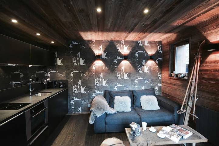 Chalet pour 4 personnes, avec jardin ainsi que jacuzzi et sauna dans les Pyrénées
