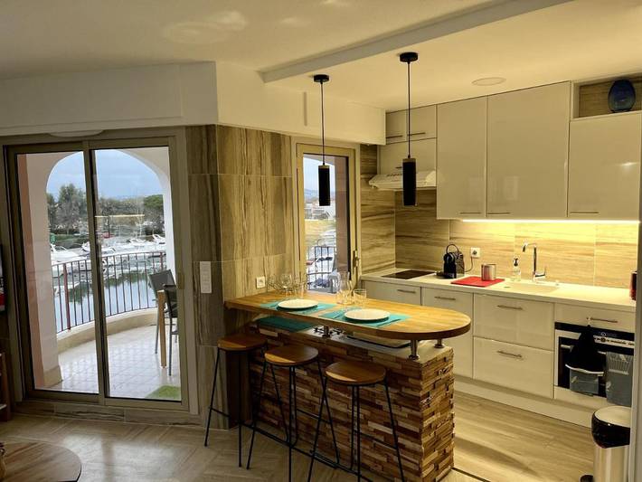 Hôtel pour 3 personnes, avec Terrasse et Piscine