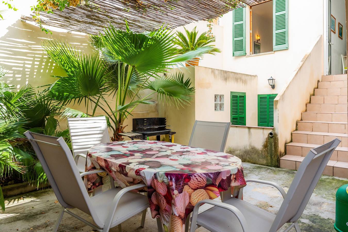 Holiday Home 'Casa Tradicional Can Picafort' with Private Garden, Balcony and Wi-Fi in Can Picafort, Santa Margalida