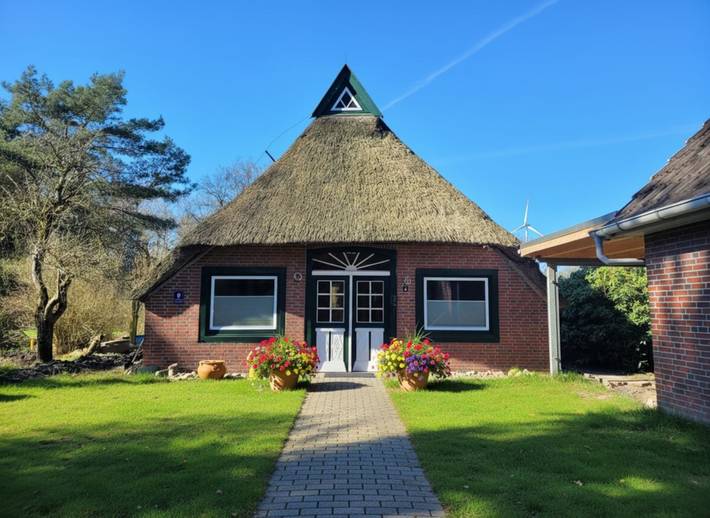 Ferienhaus für 4 Personen, mit Ausblick und Garten