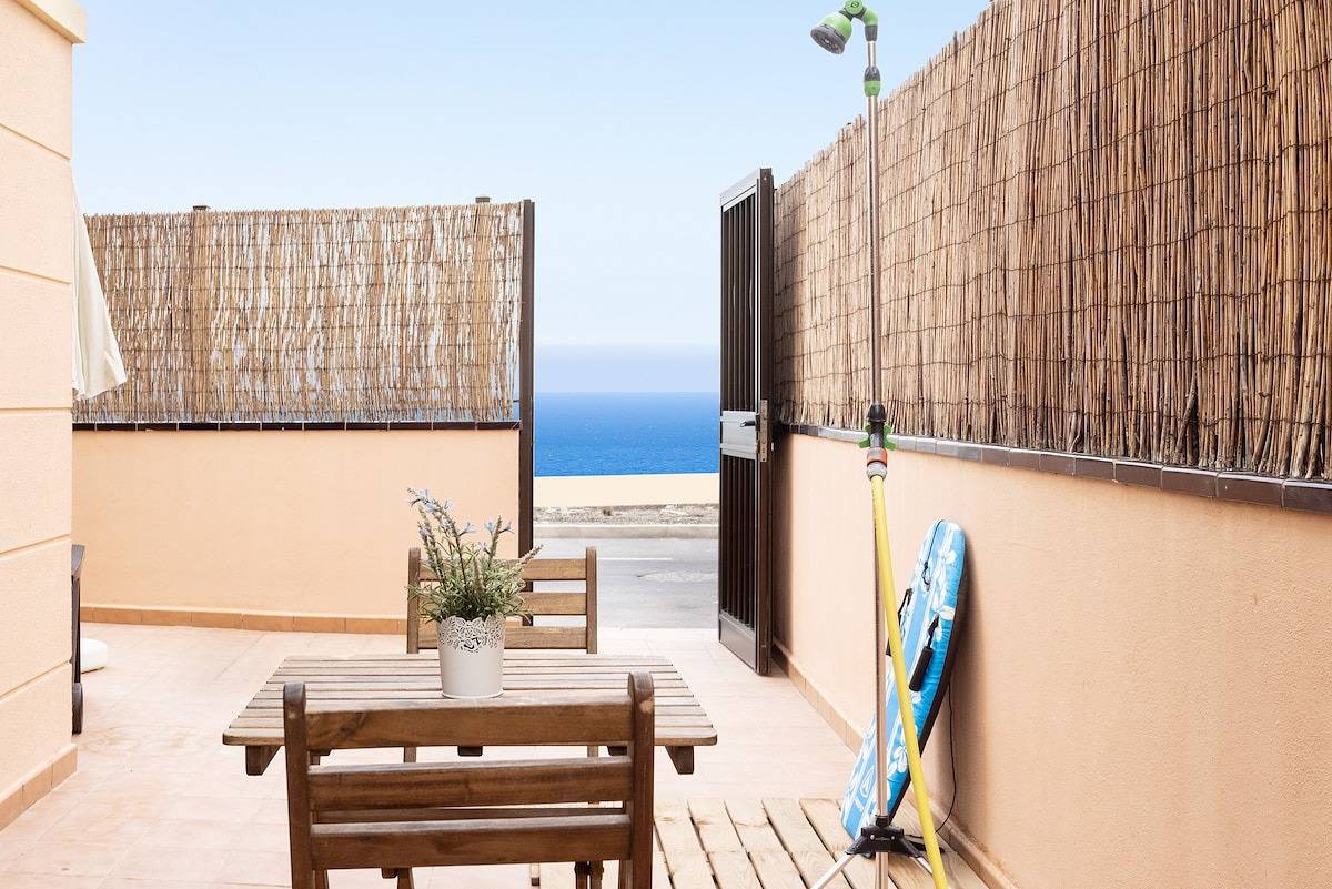 Ganze Wohnung, Ferienwohnung für 6 Personen mit Terrasse in Playa el Médano, Granadilla de Abona