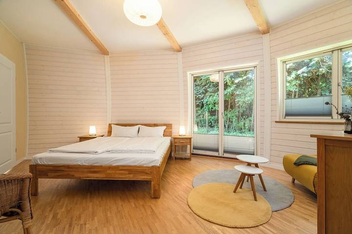 Ferienhaus für 8 Personen, mit Sauna und Terrasse sowie Garten in Penzlin - 2