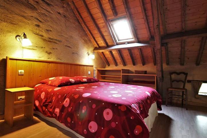 Gîte pour 6 personnes, avec jardin à Nozay - 4