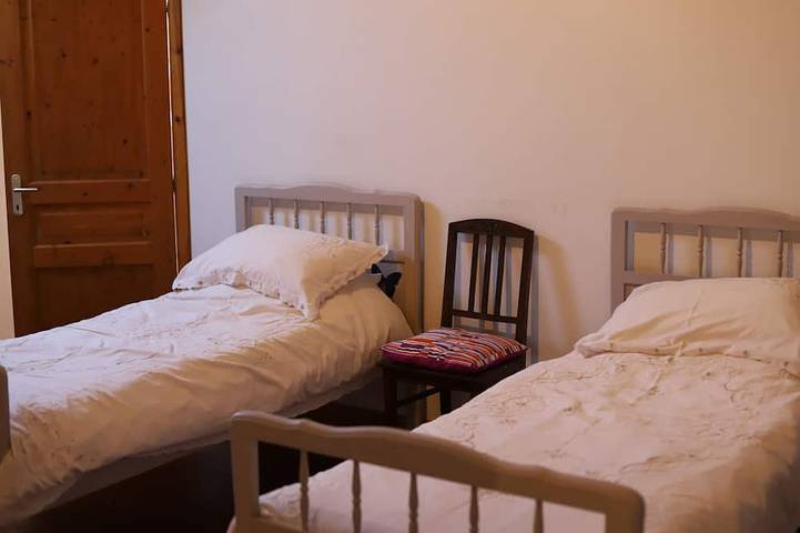 Location de vacances pour 3 personnes, avec terrasse ainsi que piscine et jardin à Madiran - 3