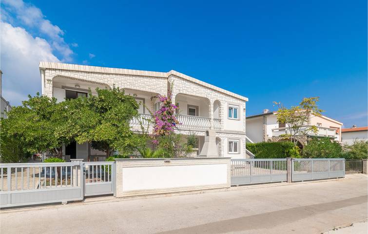 Ferienwohnung für 3 Personen, mit Terrasse, mit Haustier auf Vir - 3