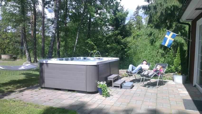 Location de vacances pour 10 personnes, avec terrasse et jardin ainsi que sauna et vue sur le lac, animaux acceptés dans Skåneland - 2