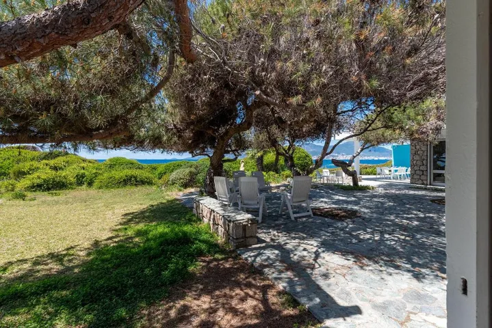 Villa pour 12 personnes, avec terrasse et vue - 1