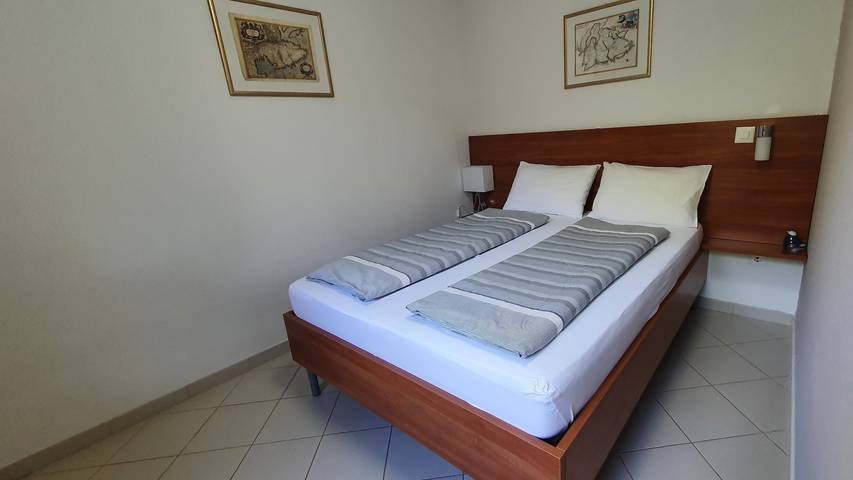 Ferienwohnung für 2 Personen, mit Ausblick und Terrasse sowie Garten in Medulin - 3