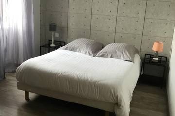 Location De Vacances pour 20 Personnes dans Festigny (Yonne), Région d'Auxerre, Photo 3