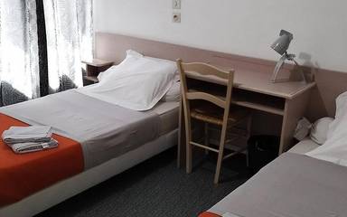 Hôtel pour 4 personnes, avec terrasse à Pierrefitte-Nestalas