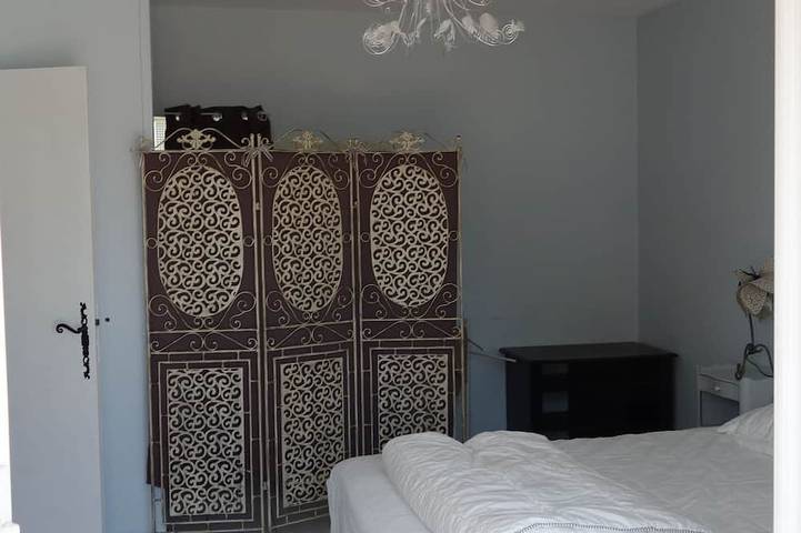 Ideal place to relax, quiet private street, forest 2 minutes, beach 10 minutes walk in Notre-Dame-de-Monts, Vendée