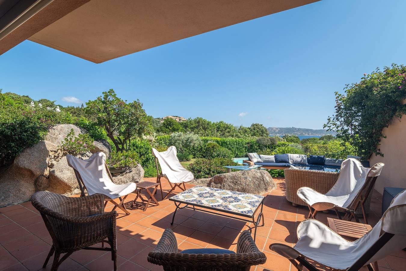 Villa 'Viola Con Piscina E Giardino' con vista mare, piscina privata e Wi-Fi in Palau (Sardegna), Gallura