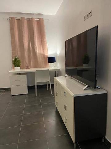 Gîte pour 2 personnes, avec terrasse dans Plage de Montabo