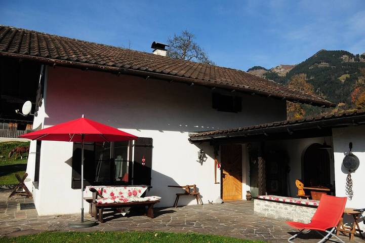 Ferienhaus für 5 Personen, mit Garten und Balkon, mit Haustier