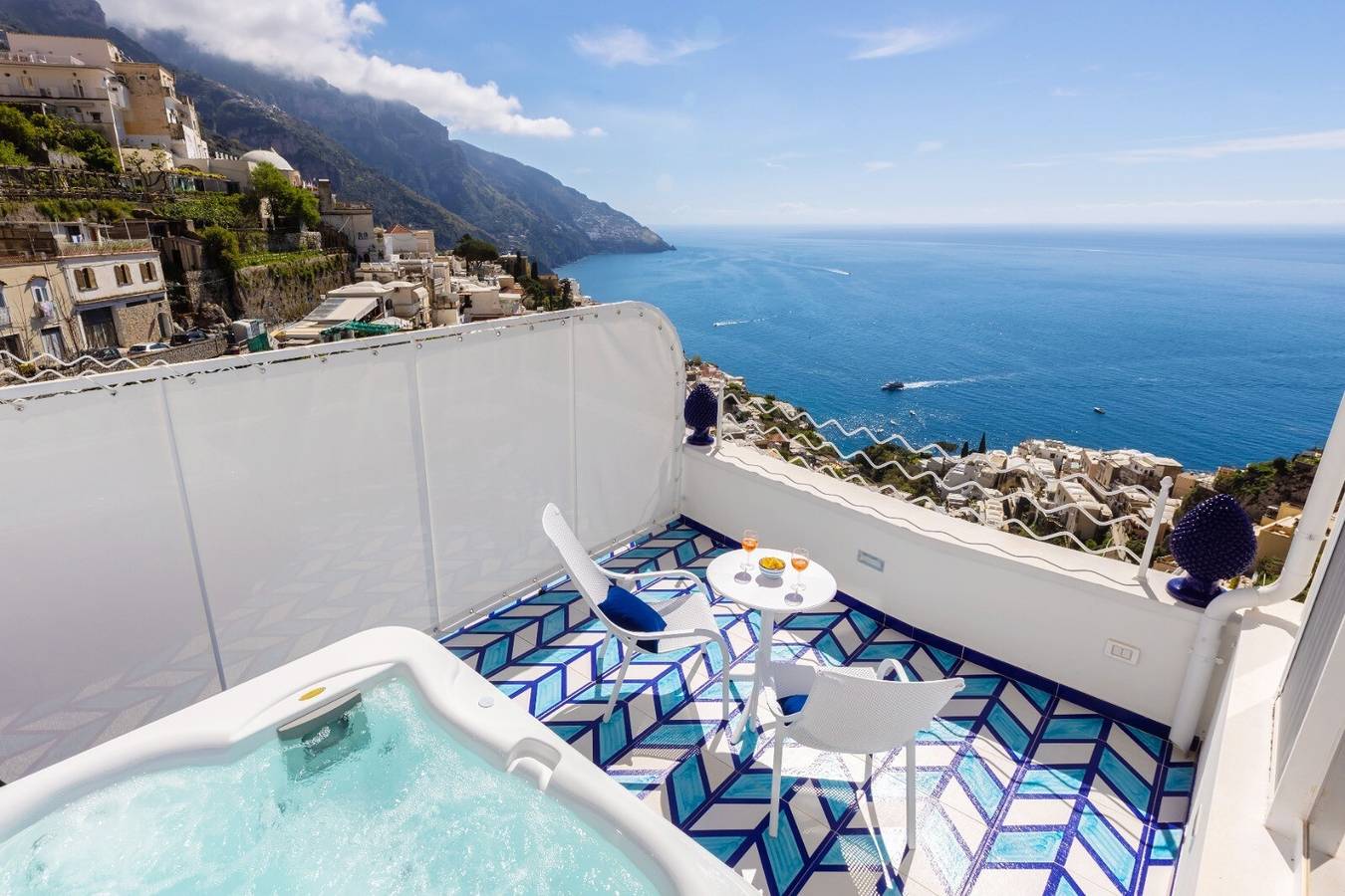 Aurora Sky avec terrasse et jacuzzi in Positano, Côte Amalfitaine