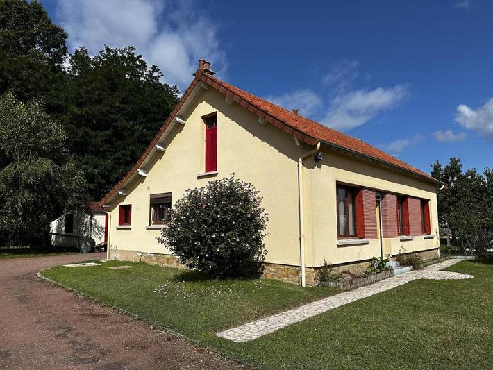 Location de vacances pour 6 personnes, avec jardin à Saint-Julien-sur-Cher