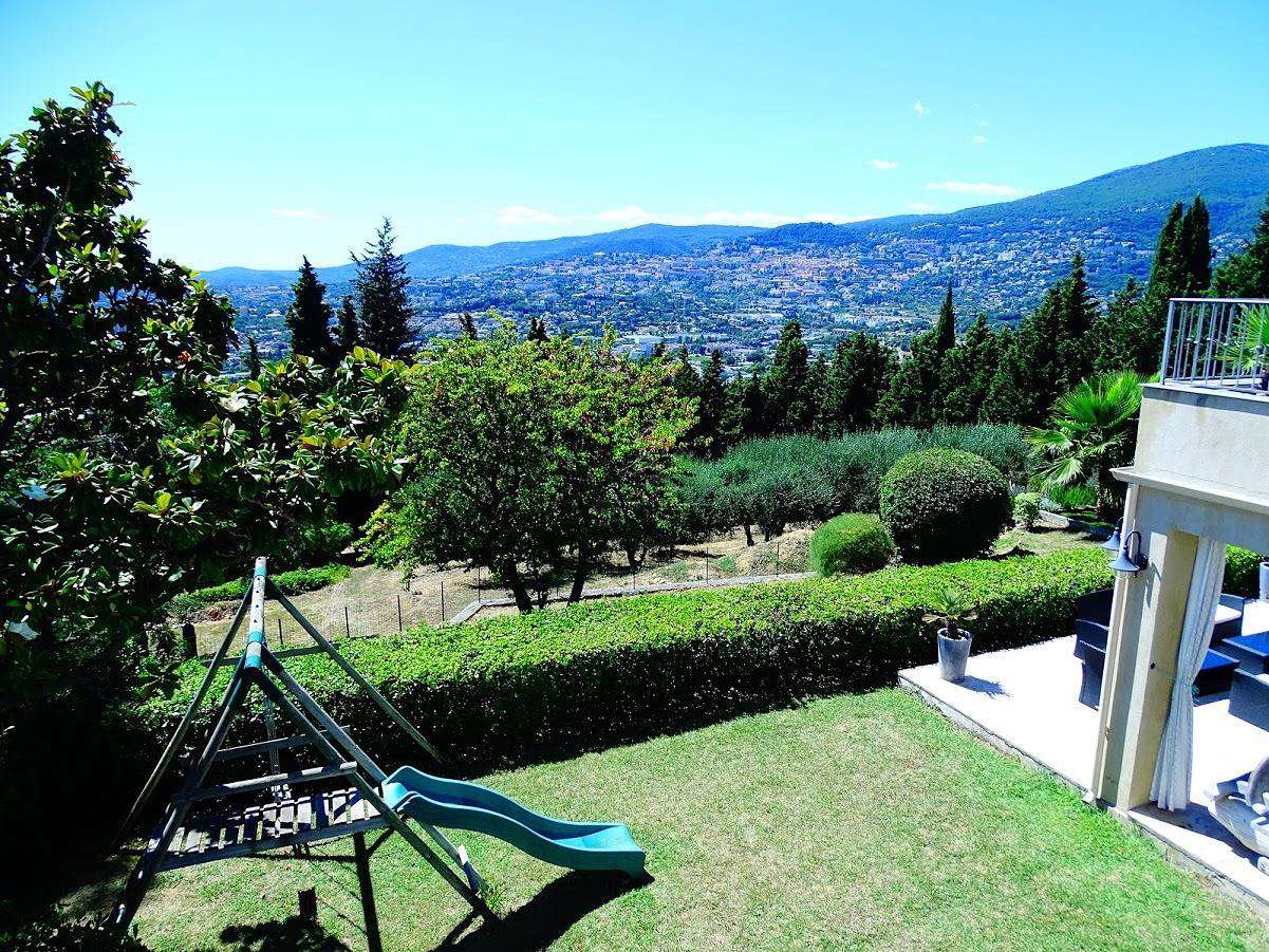 Villa Leona in Grasse, Côte méditerranéenne (France)
