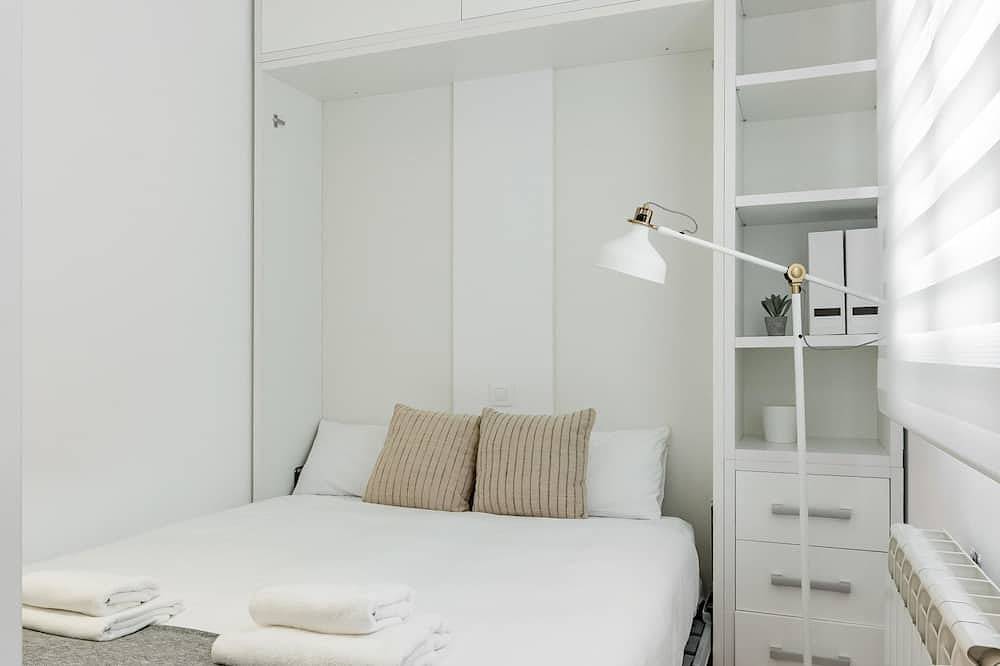 Entire apartment, Ponzano Apartment - 2 bedrooms, renovated in Chamberí (Madrid), Madrid