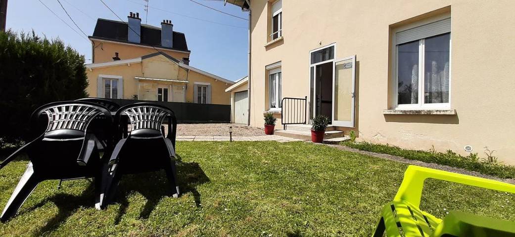 Appartement de vacances pour 4 personnes, avec vue et jardin, animaux acceptés