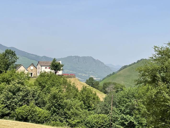Gîte pour 5 personnes, avec jardin à Sainte-Engrâce