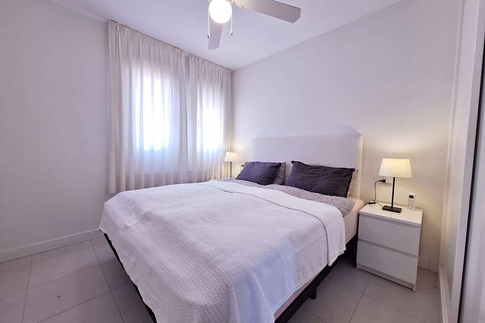 Entire apartment, Tlg - Penthouse with terrace in Vera Playa in Vera, Costa de Almería