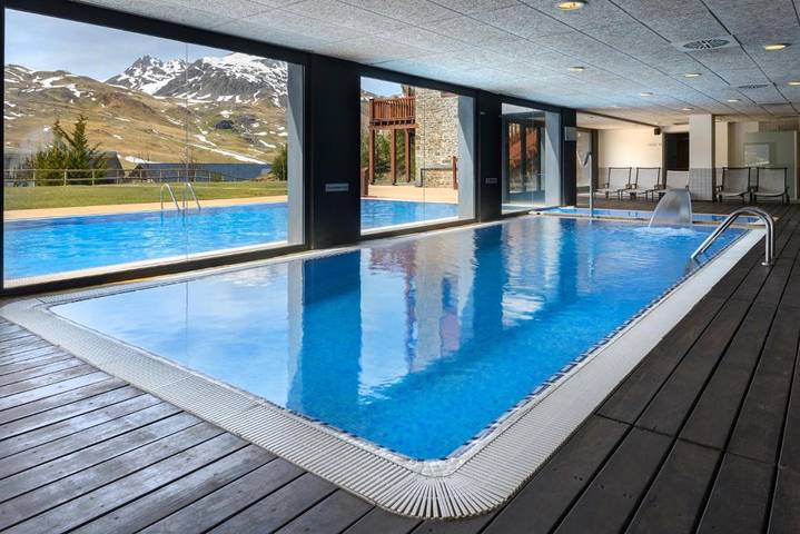 Hôtel pour 2 personnes, avec piscine ainsi que sauna et jardin dans Formigal - 4