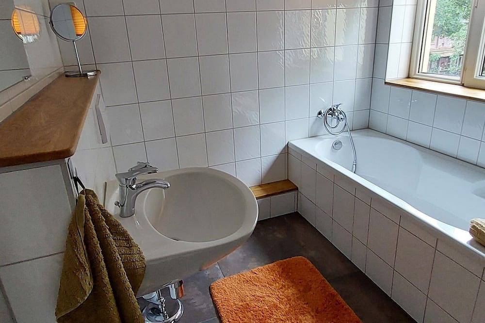 Komfortables Ferienhaus für 1-6 Personen in der Kulturlandschaft Dresdner Elbtal in Laubegast, Dresden