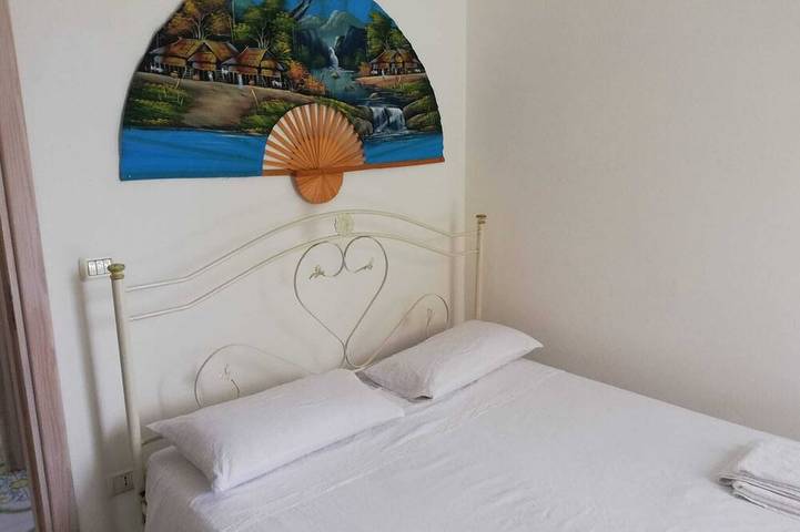 Villa Gallipoli Baia Verde, 200 meters from the beaches via a private path in Pôr do Sol, Baia Verde