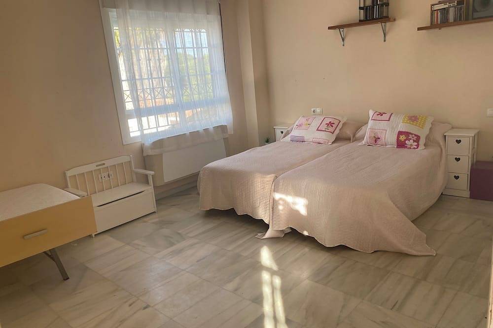 Villa Tipo Cortijo Golf Piscina Playa in Playa Nueva Umbría, El Portil