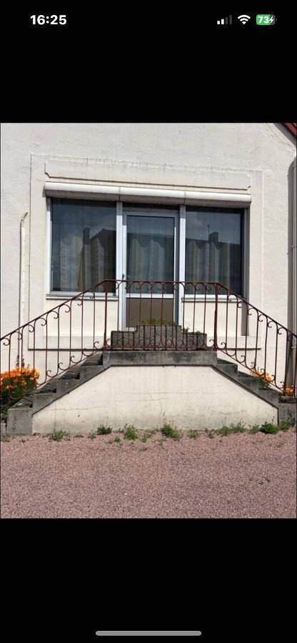 Appartement entier, Maison 6 couchages in Bellevesvre, Région de Louhans