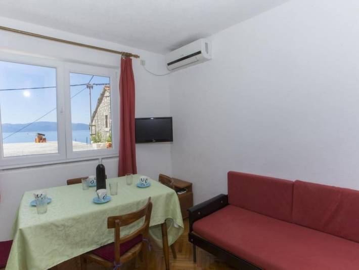 Ferienwohnung für 5 Personen, mit Terrasse in Brist - 2