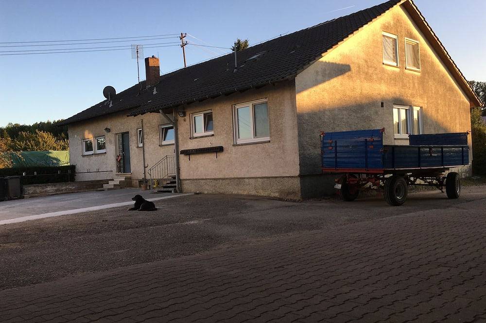 Ganze Wohnung, Ferienwohnung Riedwiesen mit 3 Schlafzimmer auf Westernranch über 100qm in Bad Rappenau, Kraichgau