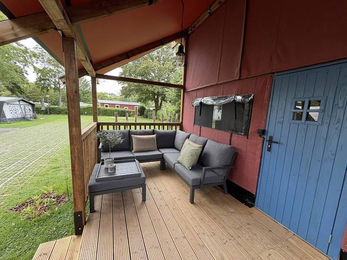 Vakantiepark Delftse Hout — Wander Lodge in Delft, Stadsgewest Haaglanden
