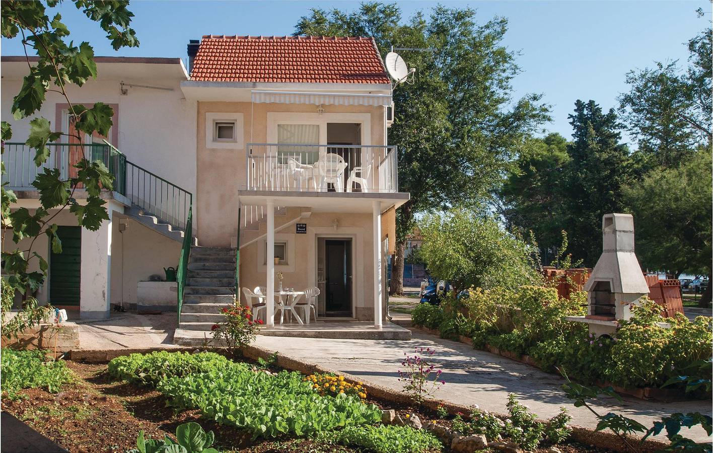 Ganze Ferienwohnung, Ferienwohnung für 2 Personen mit Terrasse in Raslina, Šibenik-Knin
